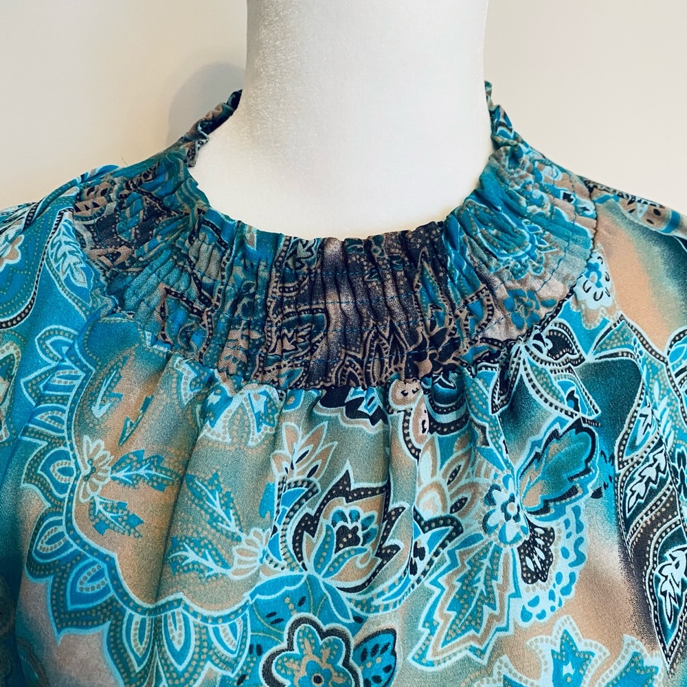 Agora Top - Size Medium - Picture 3 of 8